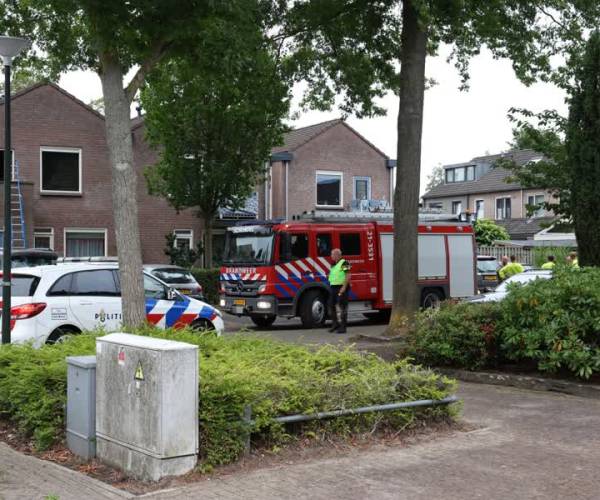 Overleden Man (37) Aangetroffen In Bovenwoning Aan De Tiboschlaan In ...