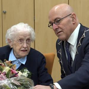 100-jarige zuster Albertha Bardoel: “te frêle voor werk op de boerderij”