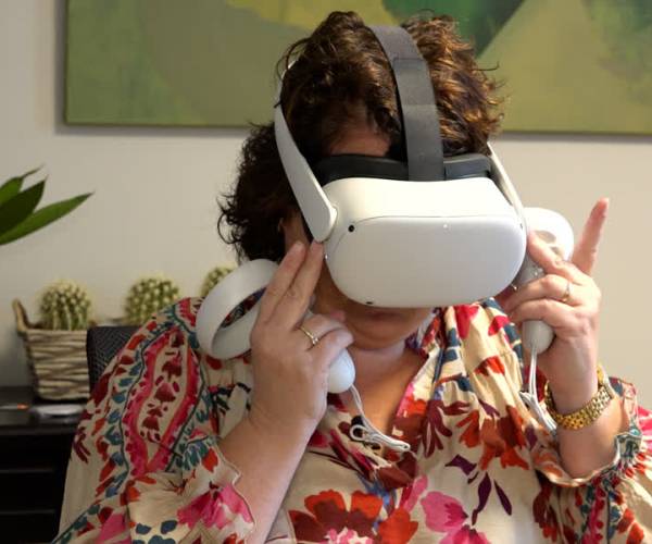 Bibliotheken in Meierijstad laten mensen dementie ervaren met een VR-bril (video)