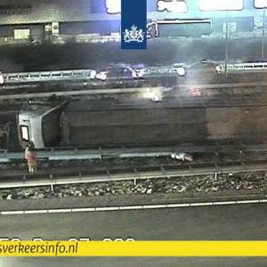 A50 richting Eindhoven dicht door ongeval