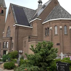 Wie is het mooiste: de Boschwegkerk of nieuwbouw Vanderlande?