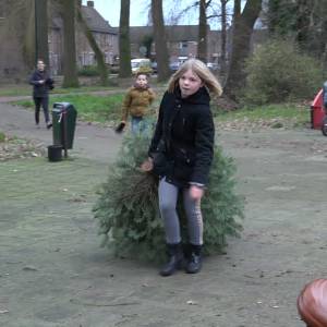 Kerstboomverbranding Wijkraad Plein: ‘niet alleen maar een vuurtje stoken’